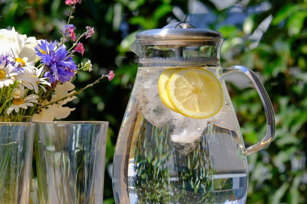 water jug, drink, refreshment-4241693.jpg